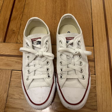 Converse con scatola