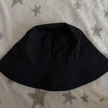 Chapeau baquet Pull&Bear noir