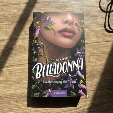 Buch Belladonna von Adalyn Grace (Deutsch)