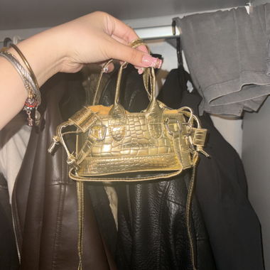 Small Golden Bag 