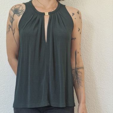 Top chic vert émeraude 