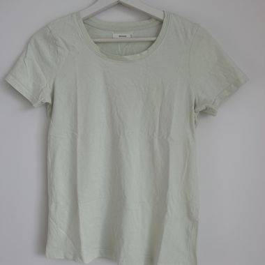 T-shirt verde chiaro