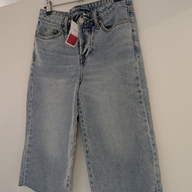 Jeans ampi in denim chiaro