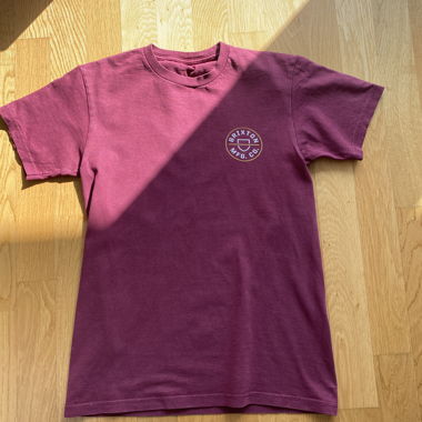 T-shirt rosso bordeaux