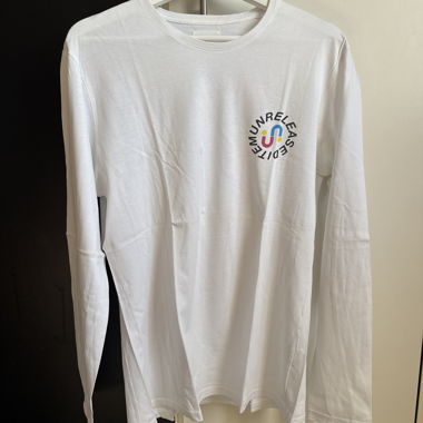 T-shirt bianca a maniche lunghe
