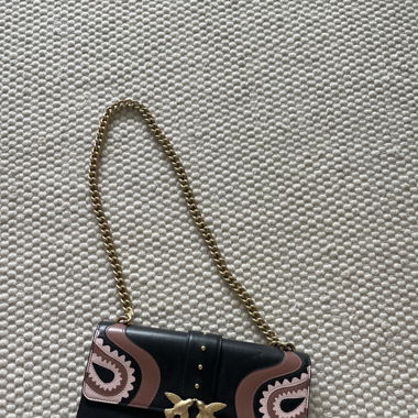 Handtasche