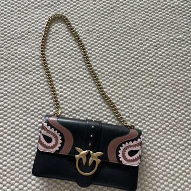 Handtasche