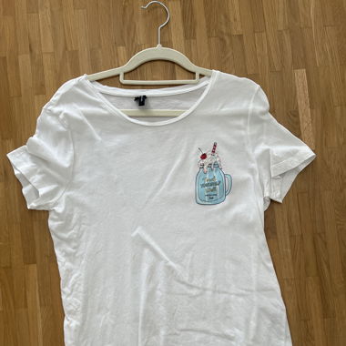 Weisses T-Shirt