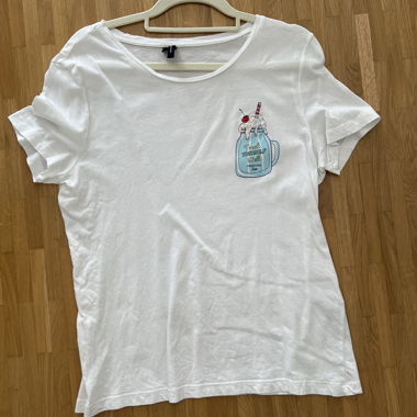 Weisses T-Shirt