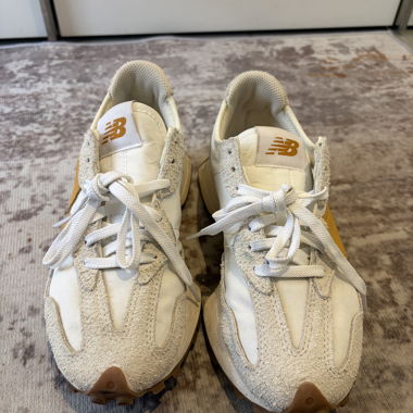 New Balance Sneaker