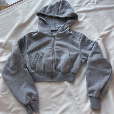 Felpa corta grigia con zip