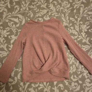 Pulls enfant taille 5-6ans 