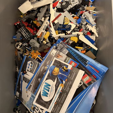 LEGO Steine mit Anleitungen