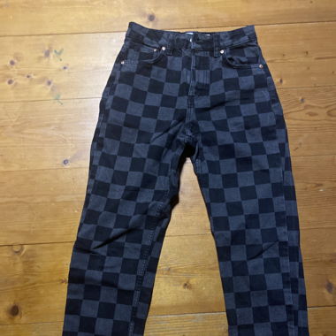 Karierte Jeans (Bershka)