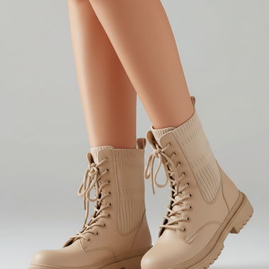Stivaletti beige con lacci taglia 41
