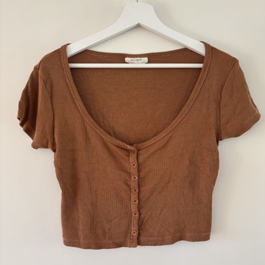 Top Cropped di Dariadéh