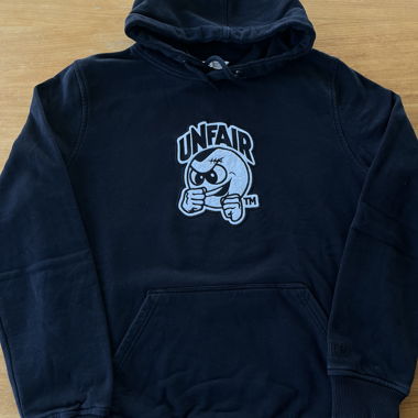 Hoodie Unfair noir
