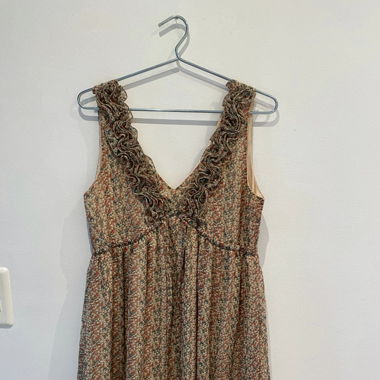 Elegantes Sommerkleid 