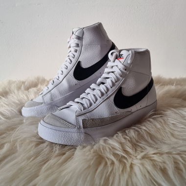 Nike Blazer