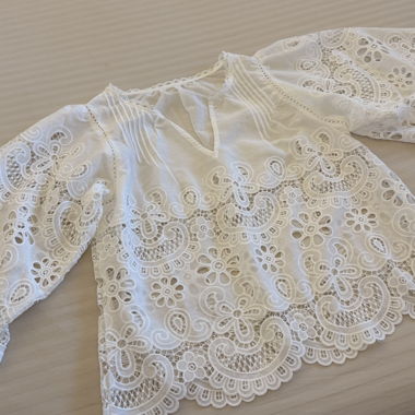 Blusa in pizzo bianco – 100% cotone