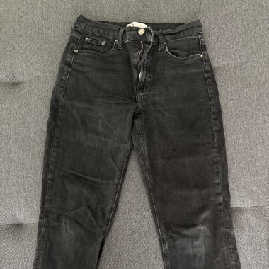 Jean noir style délavée 