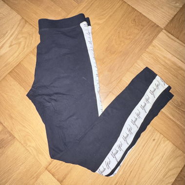 Black Leggings with Side Stripes