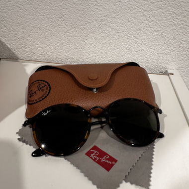 Ray-Ban Round Fleck Sonnenbrille