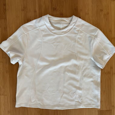 Lululemon Ribbed T-Shirt Size 6