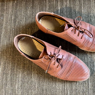Tamaris Schnürschuhe aus Leder (Gr. 37)