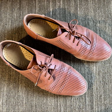 Tamaris Schnürschuhe aus Leder (Gr. 37)