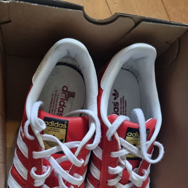 Adidas Superstar Size 44 Red/White