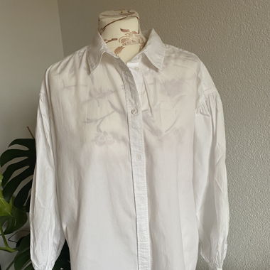 White shirt from H&M