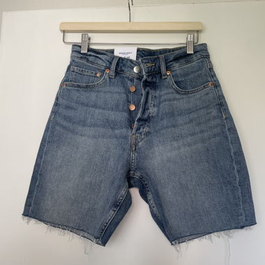 H&M Bermuda Shorts
