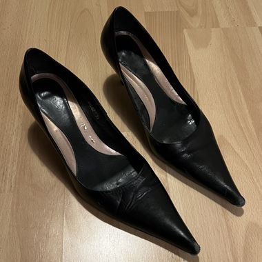 Schwarze Lederstiefel