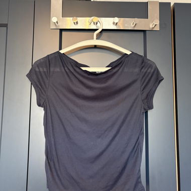 Boot-Ausschnitt Shirt