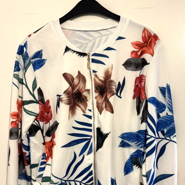 Light Jacket, NEVER WORN