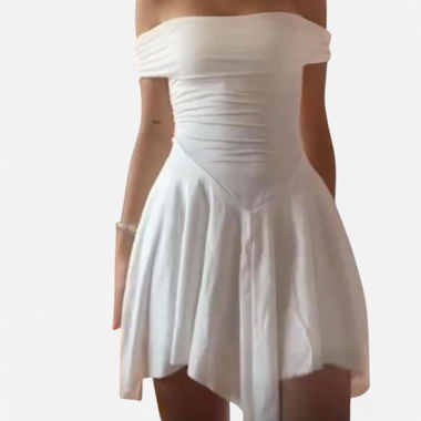 Schulterfreies Kleid