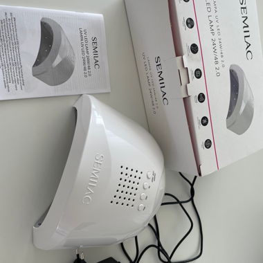 Neue UV-Lampe von Semilac