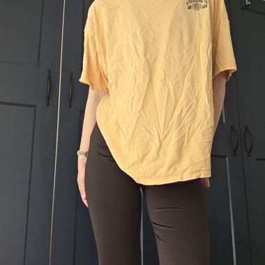 T-shirt graphique oranges