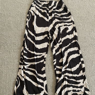 H&M Zebra Print Pants