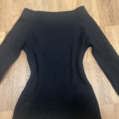 Pull épaules dénudées