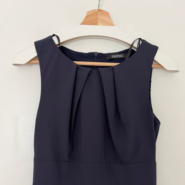Dress mid thight lengths from SWING size XS/S