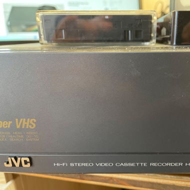 JVC S-VHS REKORDER REVIDIERT HR -5800 S-VHS 