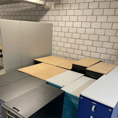 Büro/ Homeoffice Schreibtisch Schubladen