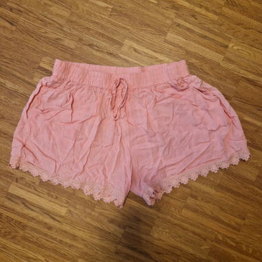 Short summer pants