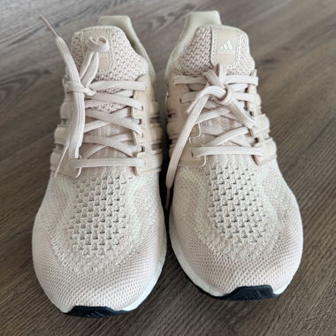 Sneaker Adidas Ultraboost beige originale