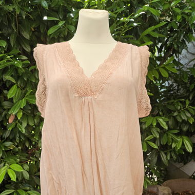 Viscose Spitzentop in Altrosa