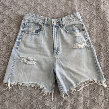 Short en jean Stradivarius
