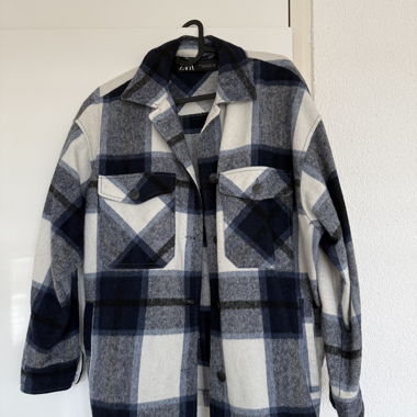 Zara Rutif Jacke