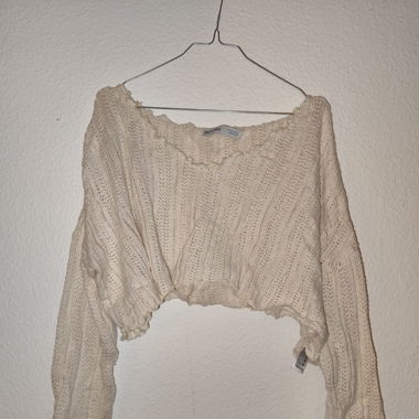 Bershka - cropped sweater
